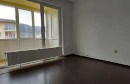 Apartament 50 mp, 2 balcoane, parcare! Zona strazii Porii!