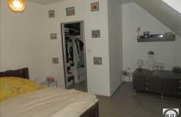 Vanzare mansarda cu 2 camere, 69 mp, mobilata, utilata! Zona Porii!