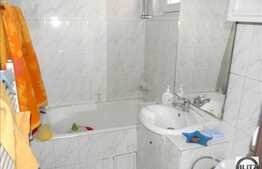 Vanzare apartament 4 camere, 53 mp utili, zona Mehedinti