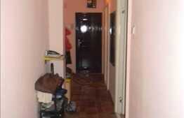 Vanzare apartament 4 camere, 82 mp utili, zona Calvaria, cu parcare inclusa