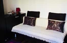 Apartament de 2 camere, decomandat, 50 mp, zona Regal 