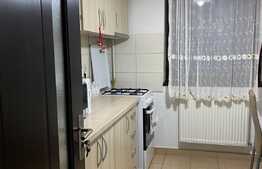 Apartament de 2 camere, decomandat, 50 mp, zona Regal 