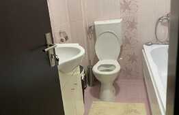 Apartament de 2 camere, decomandat, 50 mp, zona Regal 