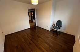 Apartament cu 3 camere, 74 mp, etaj intermediar, zona Tauti