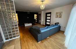 Apartament cu 3 camere, 74 mp, etaj intermediar, zona Tauti