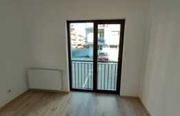 Apartament de 3 camere, 60 mp gradina, parcare, zona Sub Cetate!