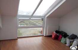 Vanzare 3 camere, 64 mp utili, zona Oncos, cu terasa si loc de parcare