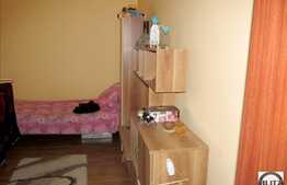 Apartament 3 camere de vanzare, 64 mp utili, zona M. Zaciu, cu 2 parcari