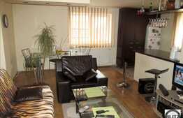 Apartament 3 camere de vanzare, 64 mp utili, zona M. Zaciu, cu 2 parcari