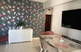 Apartament de lux cu 2 camere, 60 mp, decomandat, dressing, zona Alverna