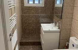 Apartament de 3 camere, parcare, Centrul Civic 