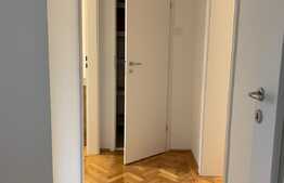 Apartament de 3 camere, parcare, Centrul Civic 