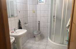 Casa individuala, 160 mp, 6 camere, 4 parcari, zona Interservisan