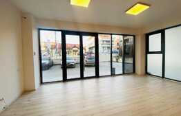 Spatiu comercial cu vitrina, 80 mp, zona Iulius Mall