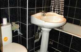 Vanzare 3 camere decomandate, 74 mp, zona strazii Teleorman, etaj intermediar