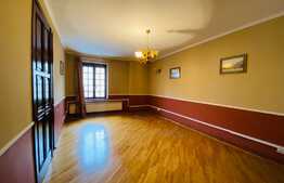 Birou Elegant, 5 incaperi, 140 mp, cladire istorica emblematica!