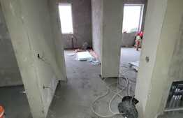 Penthouse 2 camere, terasa 54 mp, In curs de finisare, Zona Centrala