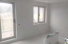 Penthouse de vanzare cu 100 mp, 90 mp TERASA, semifinisat! Zona linistita