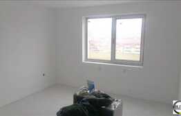 Penthouse de vanzare cu 100 mp, 90 mp TERASA, semifinisat! Zona linistita