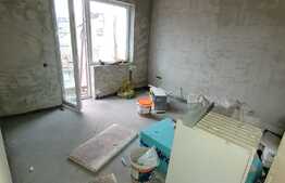 Penthouse cu 3 camere, terasa 65 mp, In curs de finisare, zona Centrala