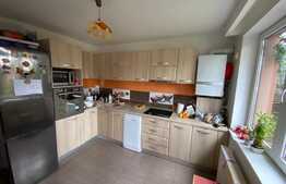 Casa de 243 mp utili, mobilata si utilata, in Brasov!