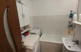 Apartament de 3 camere, izolat interior si exterior, parcare, Racadau