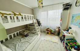 Apartament de 3 camere, 60 mp, zona Stadionului!