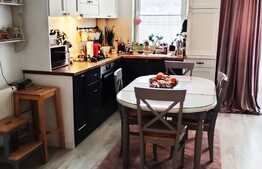 Apartament 3 camere, etaj intermediar, mobilat si utilat premium zona Terra