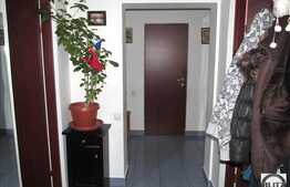 Apartament 2 camere de vanzare, decomandat, 50 mp utili, zona Oncos, cu parcare