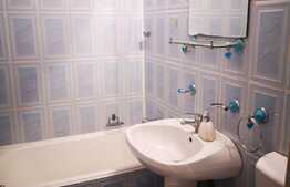 Apartament de 2 camere, însorit, semidecomandat, zona Făget