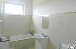 6 camere, 175 mp, garaj, in vila, zona Predeal