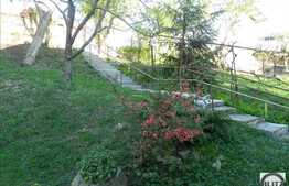 6 camere, 175 mp, garaj, in vila, zona Predeal