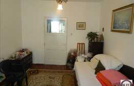 6 camere, 175 mp, garaj, in vila, zona Predeal