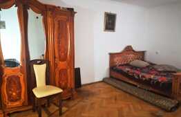 Investiție! Apartament la casă de 3 camere, Ultracentral, la 2 minute de Piața Sfatului