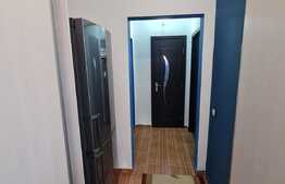 Garsoniera de 44 mp utili plus balcon, parcare, zona Eroilor