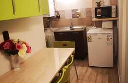 Investiție! Apartament de 2 camere, mobilat și utilat, decomandat, cartier Zamora, Bușteni