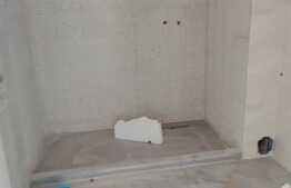 Garsoniera de 37 mp, etaj intermediar, imobil nou, zona Eroilor