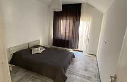 Apartament de inchiriat cu 3 camere, 70 mp, parcare, Apahida