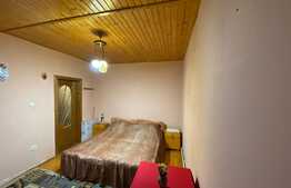 Vila cu potential de transformare in pensiune, 13 camere, Timisul de Sus, 1487 mp teren, Brasov