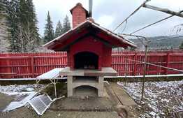 Vila cu potential de transformare in pensiune, 13 camere, Timisul de Sus, 1487 mp teren, Brasov