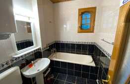 Vila cu potential de transformare in pensiune, 13 camere, Timisul de Sus, 1487 mp teren, Brasov