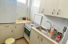 Garsoniera confort I, cocheta, 28 mp utili plus balcon, zona Parang