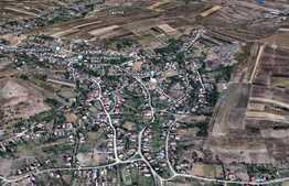 Teren intravilan, 1280 mp, acces bus, Dezmir