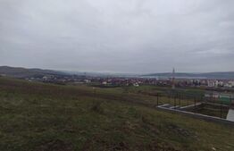 Teren intravilan in Apahida, 665 mp front 29 ml