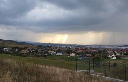 Teren intravilan in Apahida, 665 mp front 29 ml