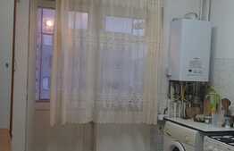 Apartament 2 camere decomandate, etaj intermediar, cartier Grigorescu