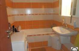 Apartament decomandat cu 1 camera, 36 mp, balcon! Zona strazii Eroilor!