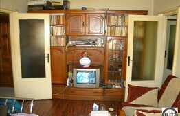 Apartament 4 camere de vanzare, 63 mp utili, zona Mehedinti, cu parcare