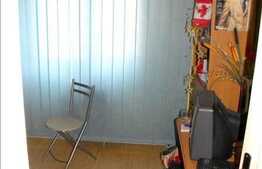 Apartament 4 camere de vanzare, 63 mp utili, zona Mehedinti, cu parcare