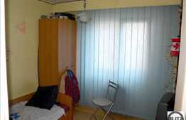 Apartament 4 camere de vanzare, 63 mp utili, zona Mehedinti, cu parcare